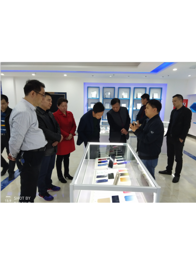 湖南省工信厅产业合作交流处长曾自立一行莅临湖南华庆科技有限公司参观考察